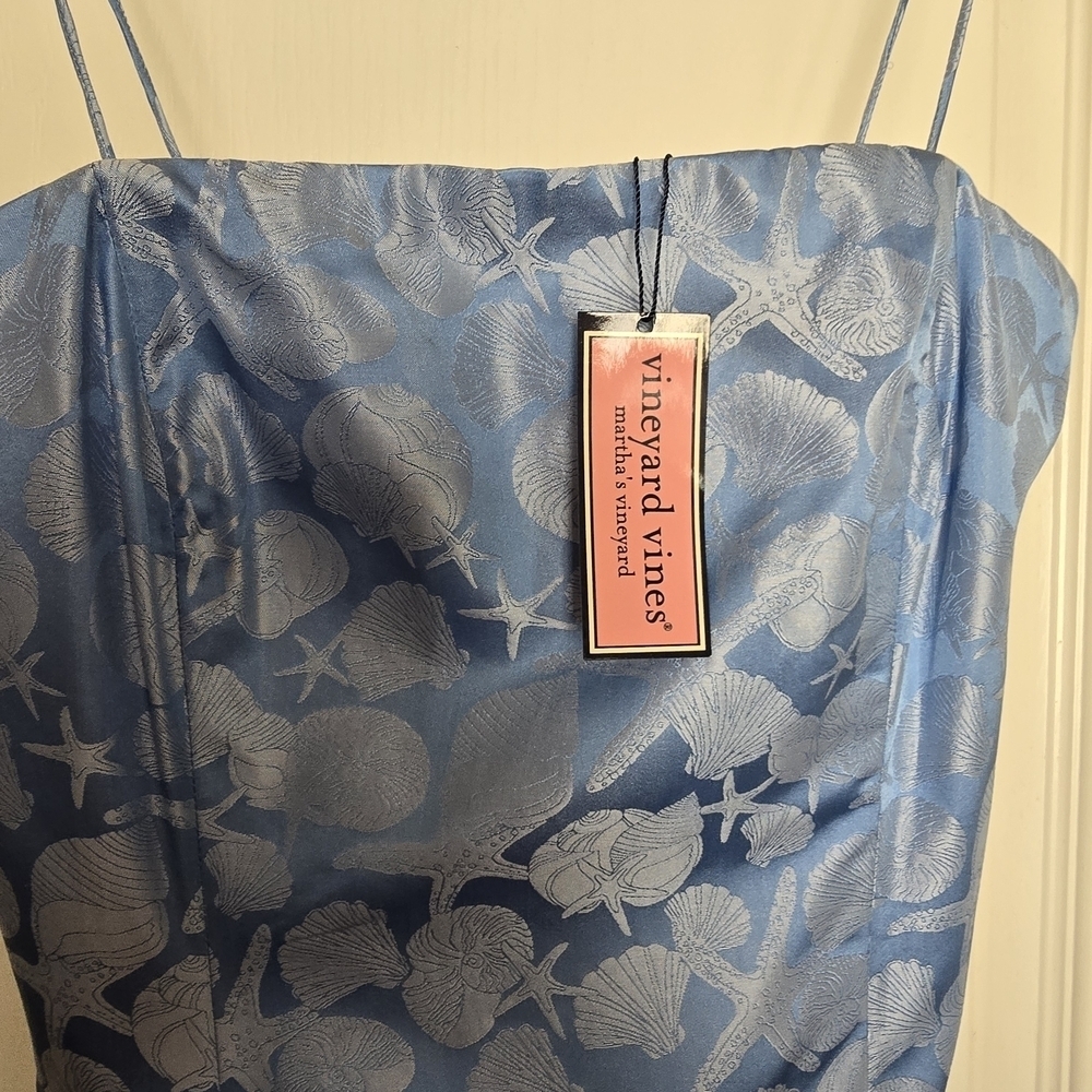 NWT Vineyard Vines Elegant Blue Satin Shell Print Cami Top - Picture 3 of 5